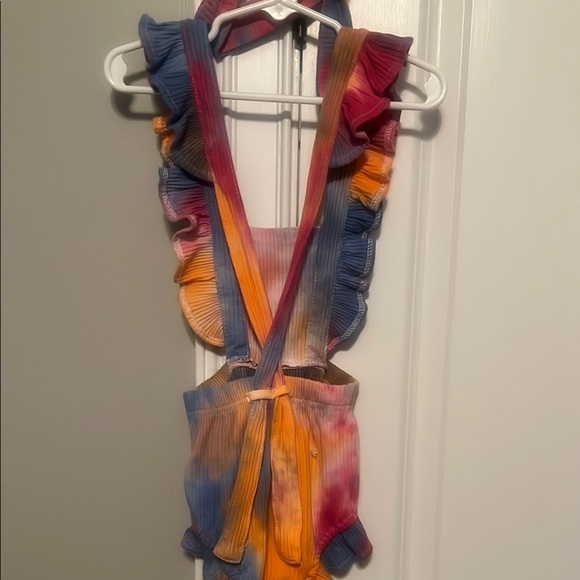 Colorful Ruffled Kids One Piece - Picture 7 of 8